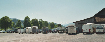 Tiertransporter-Parkplatz
